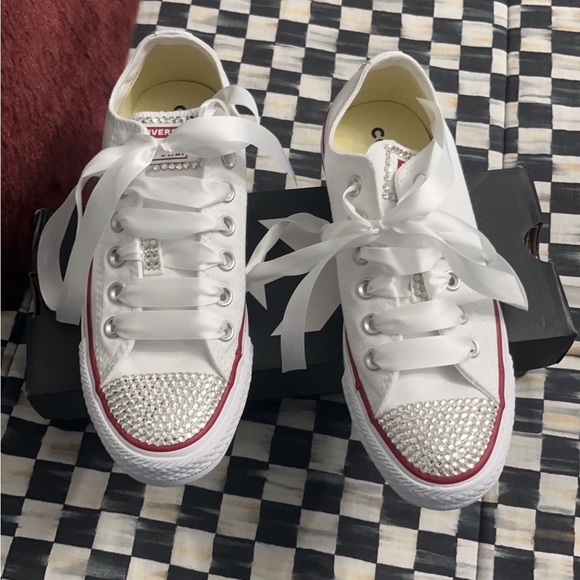 Crystal Converse white sneakers nwot  with box - Picture 6 of 9